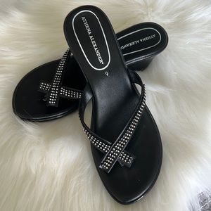 These sandals look good for summer.